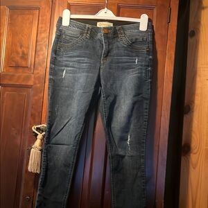 Democracy EUC Dark Blue distressed Skinny Jeans Size 8